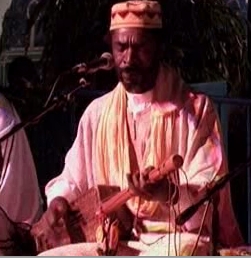 hada howa lam3alam  abd lah guinia sa77a 3alam
